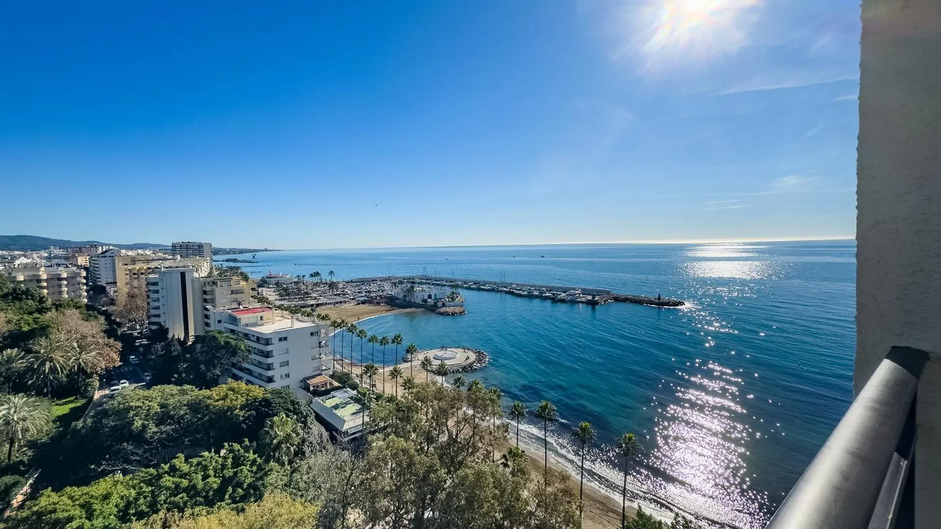 Skol 919A Sea Views 2 Bedrooms Duplex 马尔韦利亚