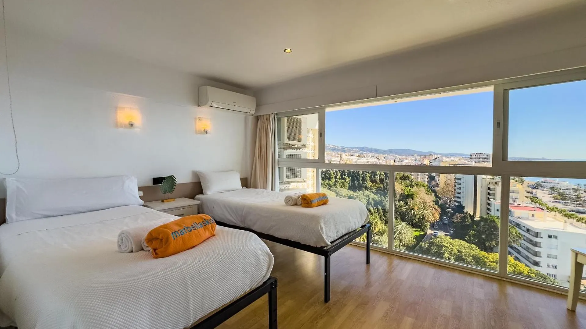 公寓 Skol 919A Sea Views 2 Bedrooms Duplex 马尔韦利亚 西班牙